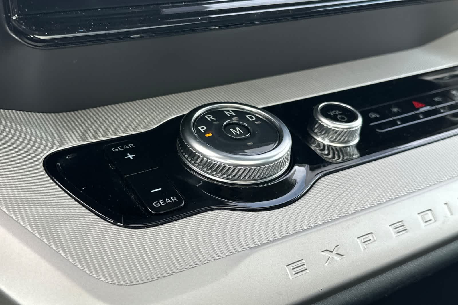 Thumbnail: 2025 Ford Expedition - 22