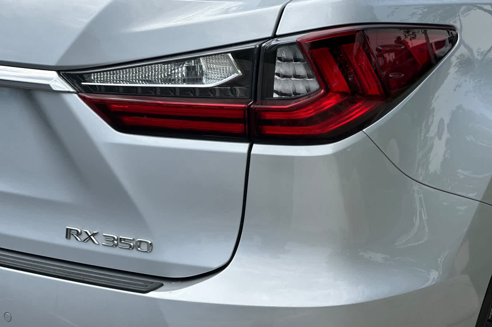 Thumbnail: 2018 Lexus RX - 28