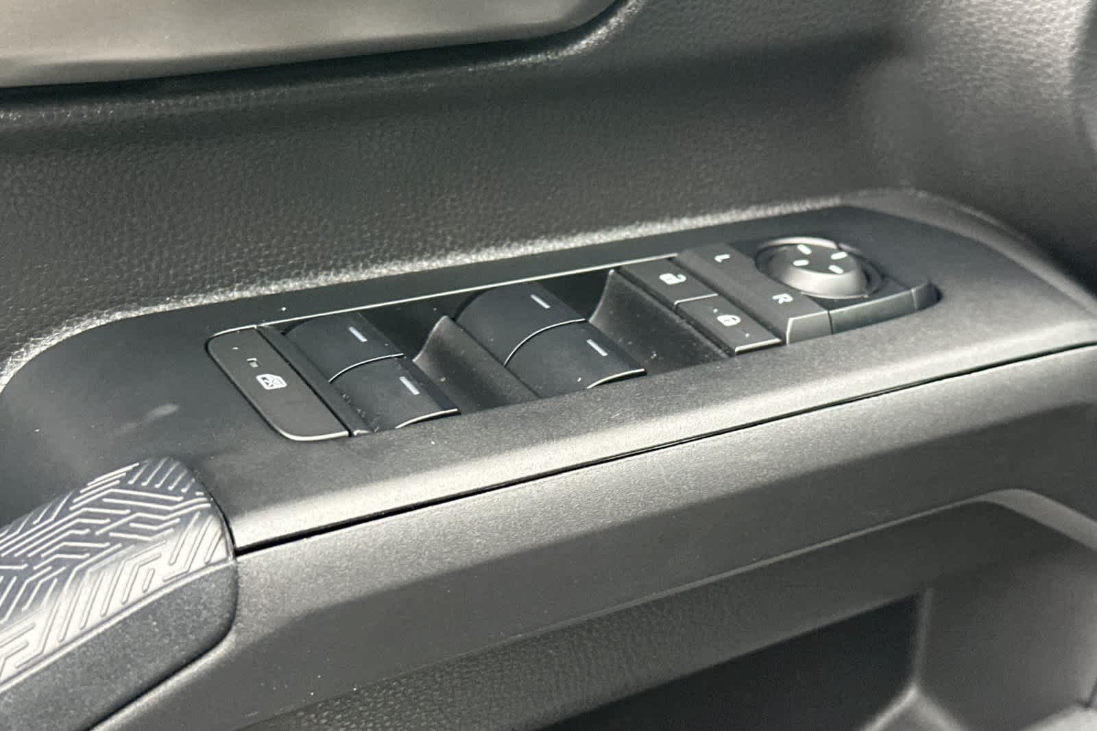 Thumbnail: 2024 Toyota Tacoma - 13