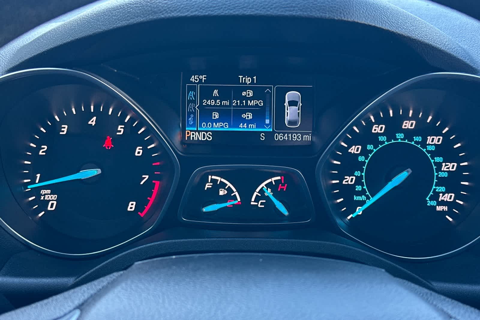 Thumbnail: 2016 Ford Escape - 23