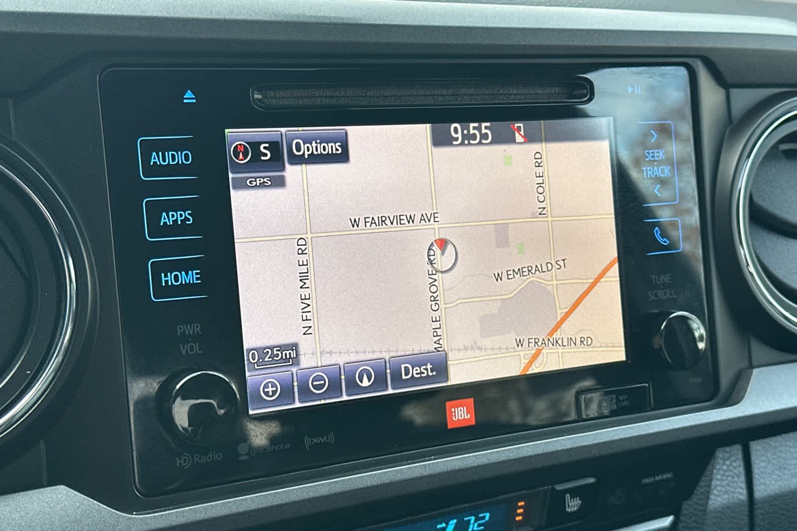 Thumbnail: 2019 Toyota Tacoma - 18