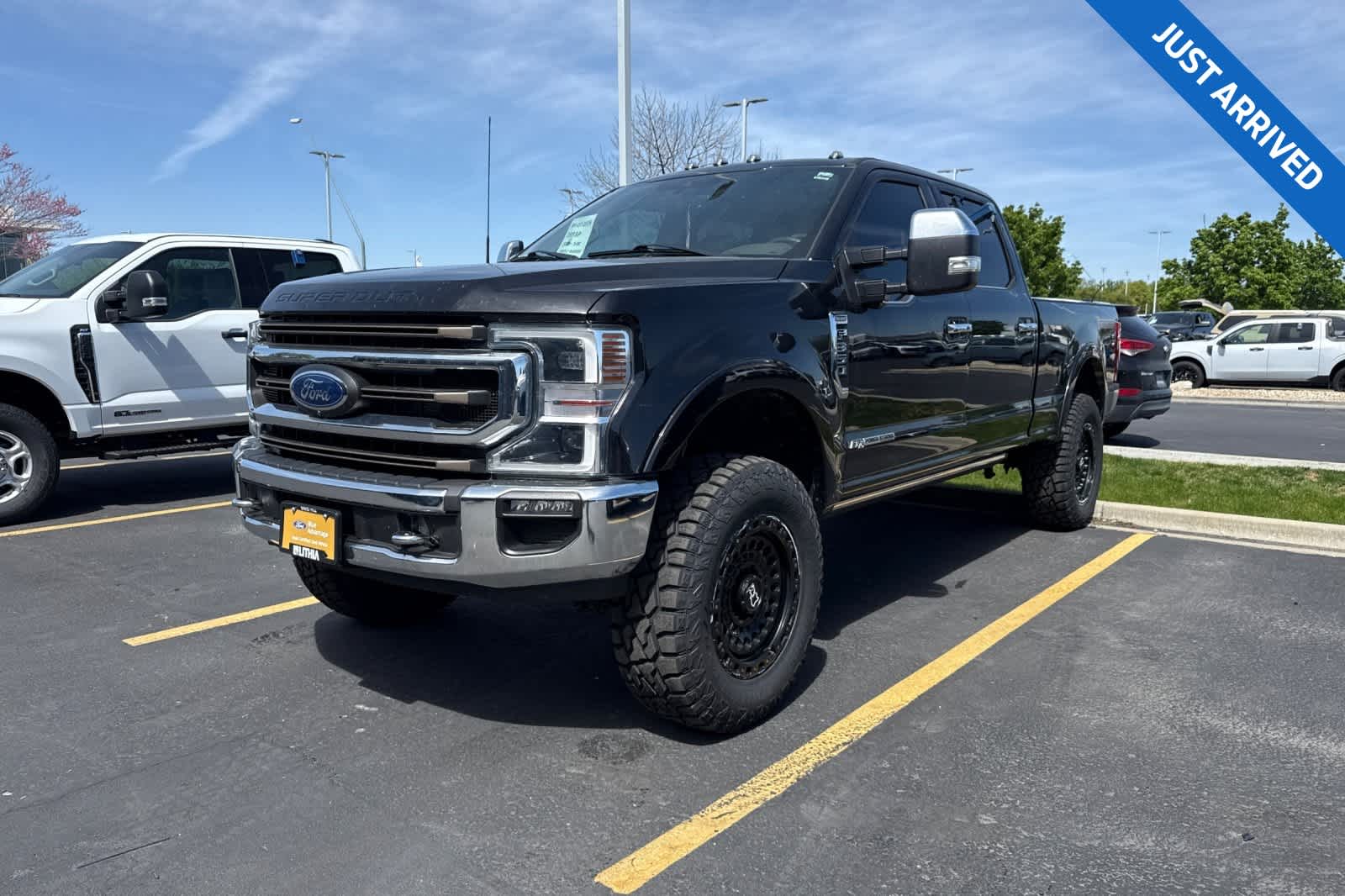 Thumbnail: 2022 Ford F-350 - 1