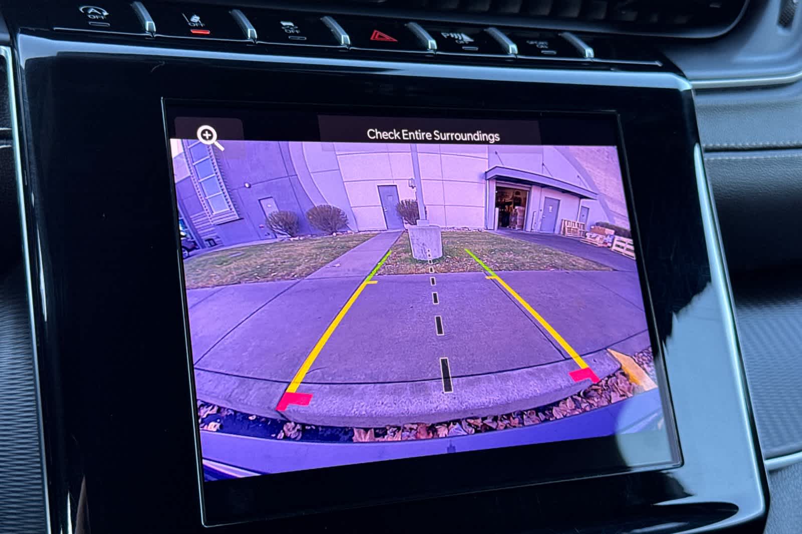 Thumbnail: 2025 Jeep Grand Cherokee - 19