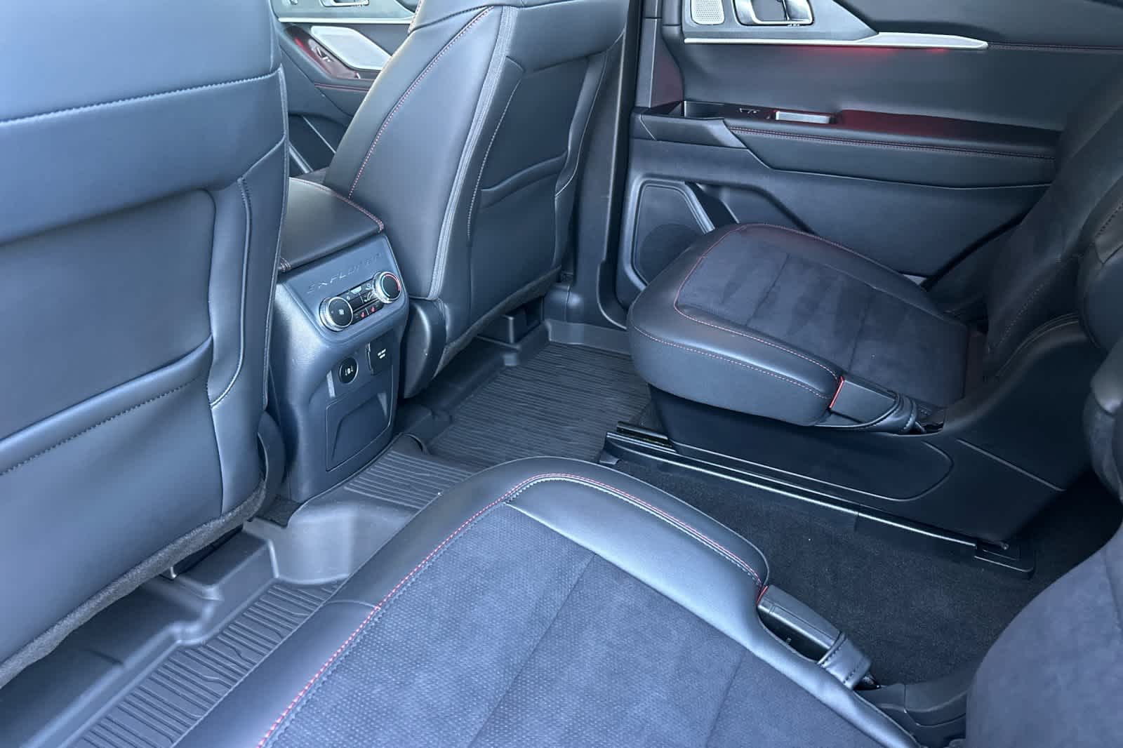 Thumbnail: 2025 Ford Explorer - 4