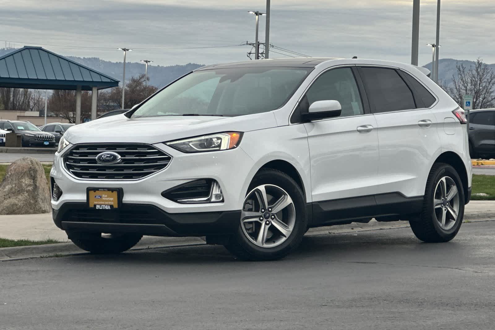 Thumbnail: 2022 Ford Edge - 1