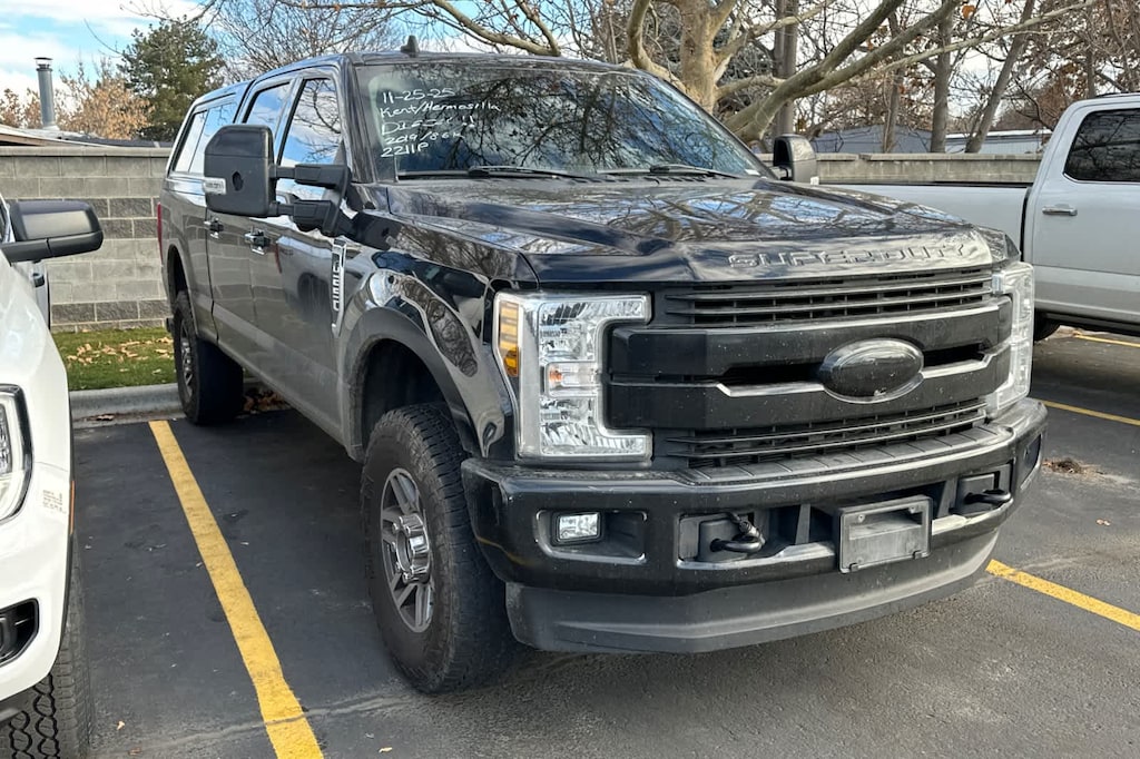 Used 2019 Ford F-250 Truck Crew Cab