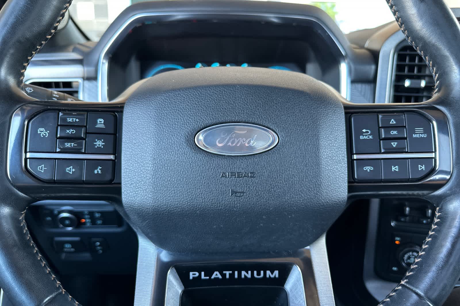 2022 Ford F-150 Platinum 23