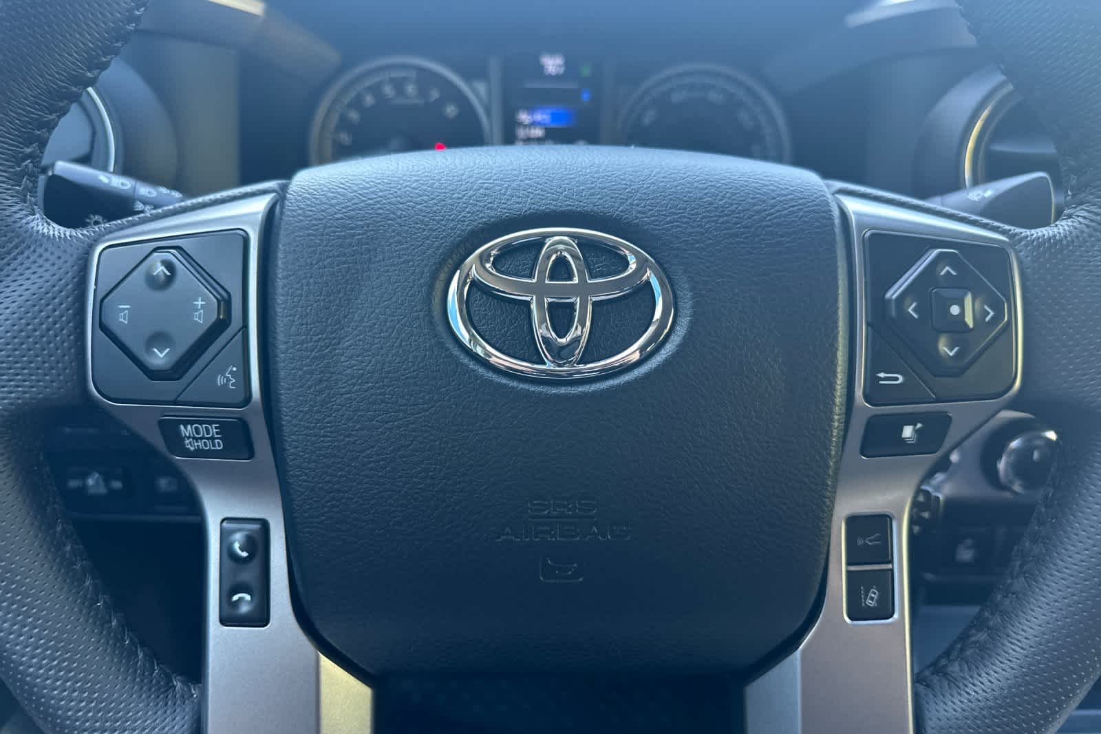 Thumbnail: 2023 Toyota Tacoma - 23