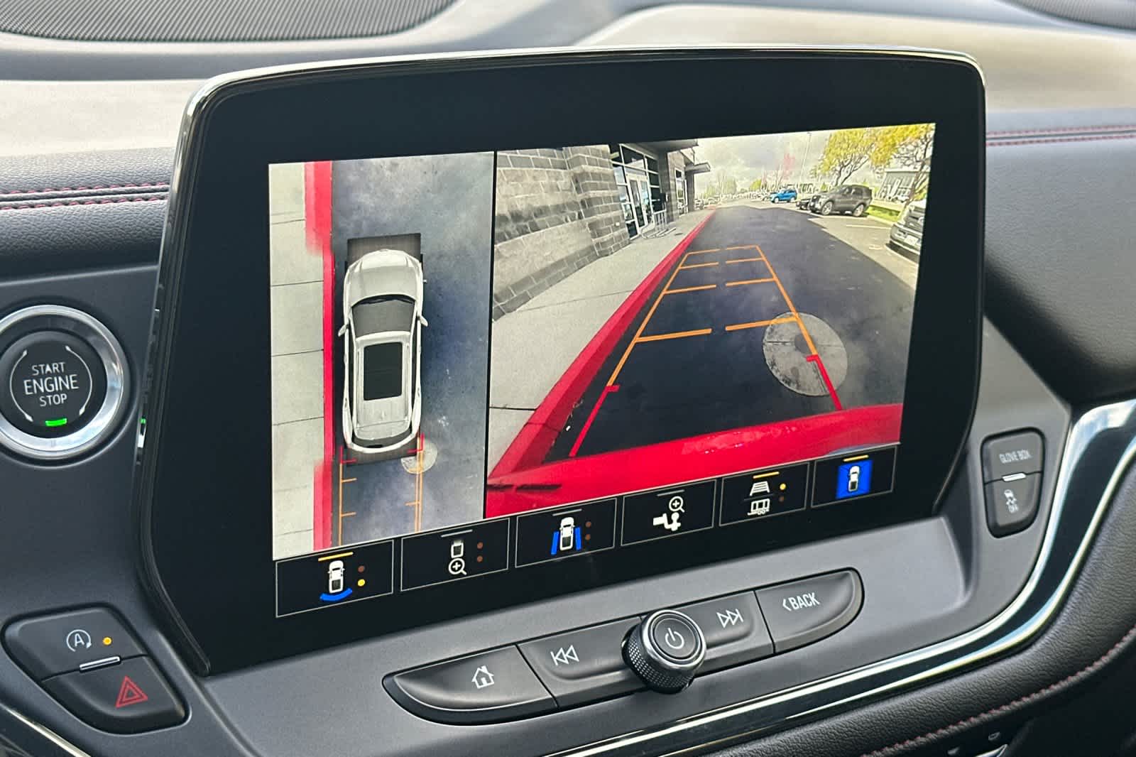 Thumbnail: 2023 Chevrolet Blazer - 20