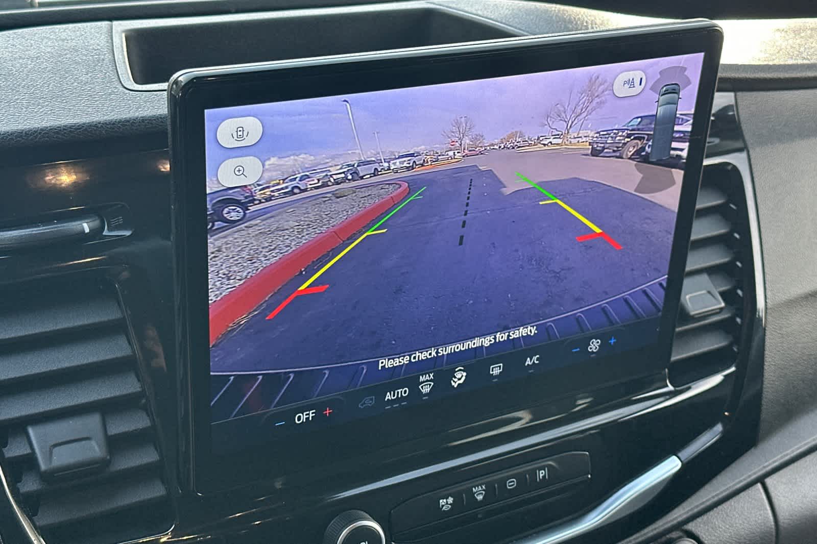 Thumbnail: 2024 Ford Econoline - 21