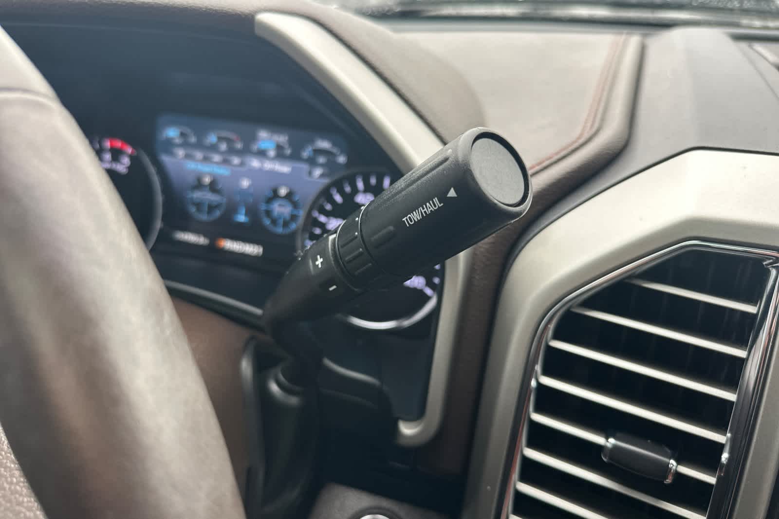 Thumbnail: 2018 Ford F-350 - 21