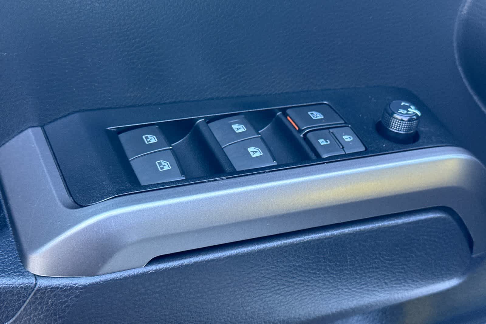 Thumbnail: 2023 Toyota Tacoma - 13