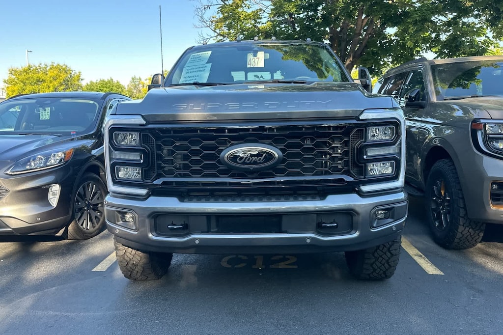 Used 2026 Ford F-250 Lariat Truck Crew Cab