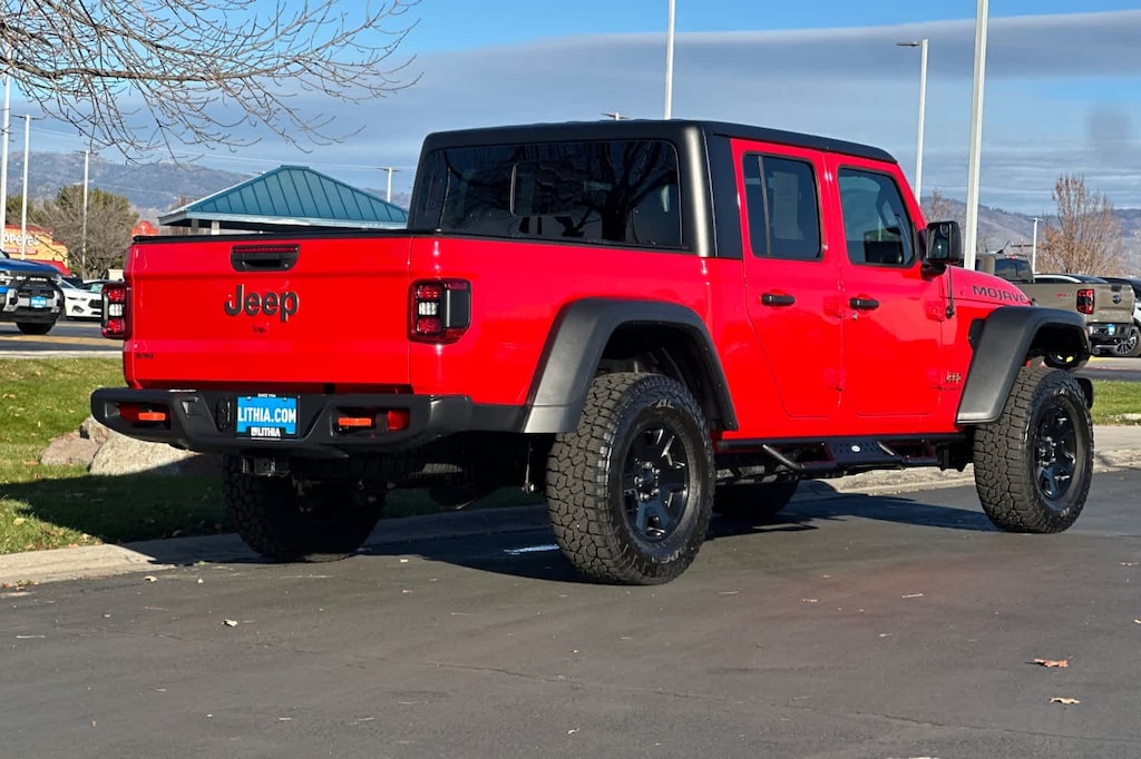 Used 2023 Jeep Gladiator Mojave Truck Crew Cab