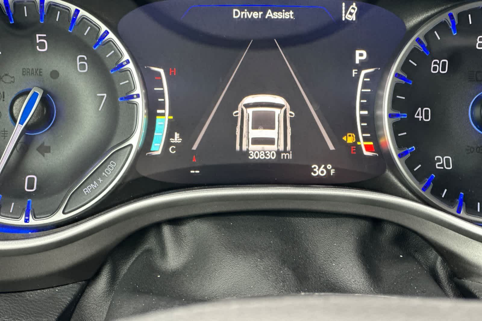 Thumbnail: 2024 Chrysler Pacifica - 26