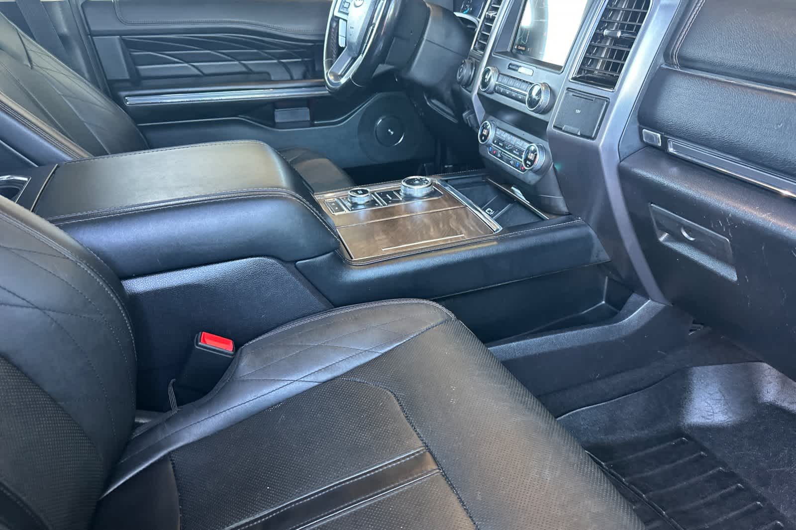 Thumbnail: 2019 Ford Expedition MAX - 17