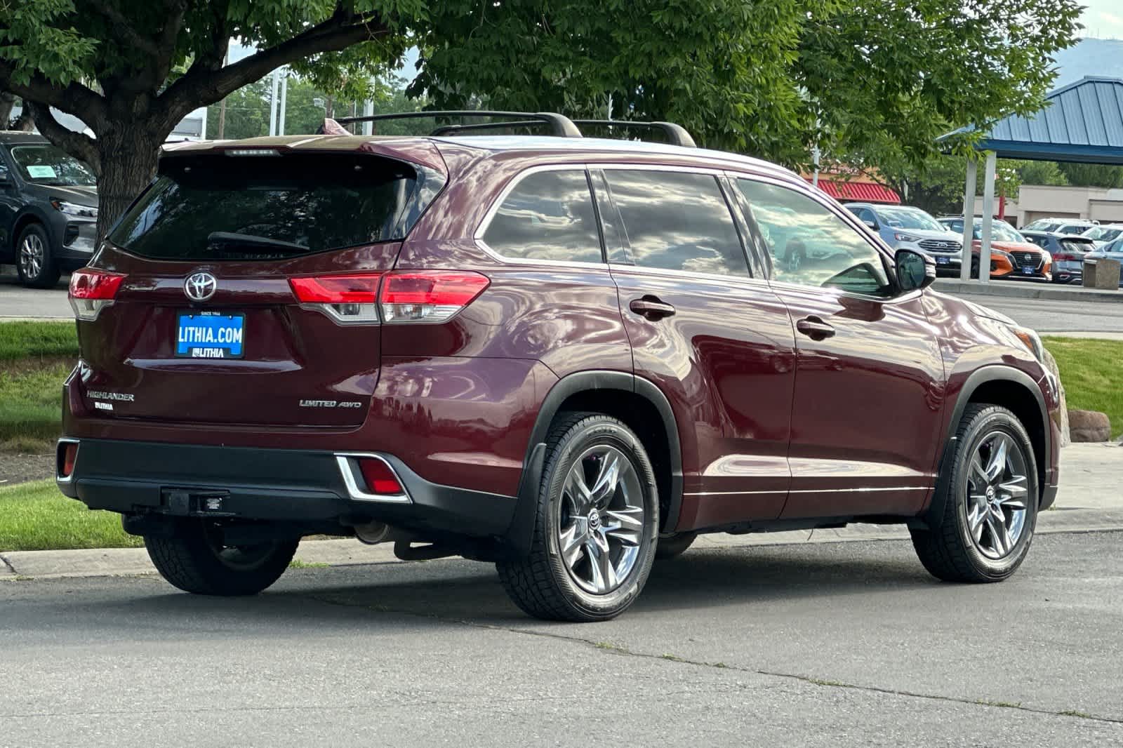 Used 2017 Toyota Highlander Limited with VIN 5TDDZRFH4HS467536 for sale in Boise, ID