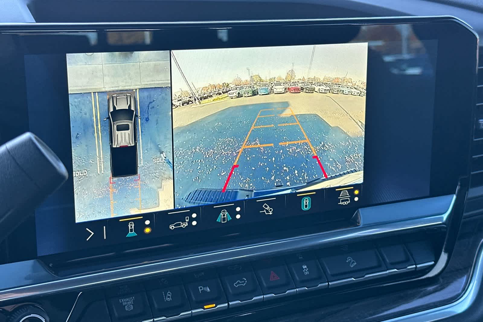 Thumbnail: 2025 Chevrolet Silverado 2500 - 18