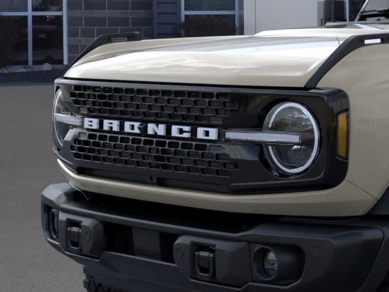 Thumbnail: 2025 Ford Bronco - 19