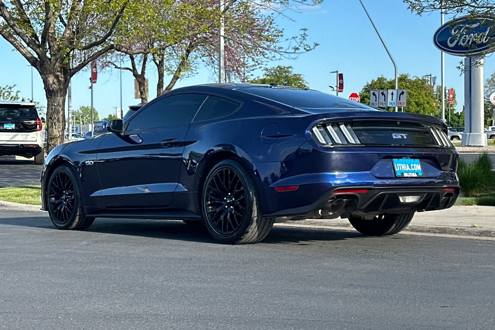 Thumbnail: 2020 Ford Mustang - 6