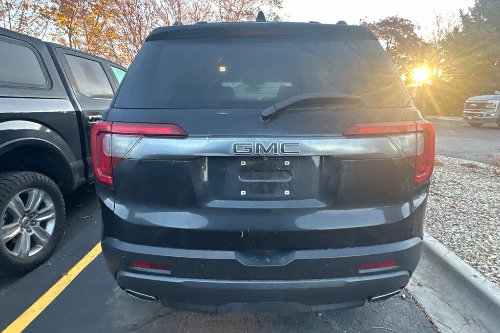 Used 2021 GMC Acadia AT4 SUV