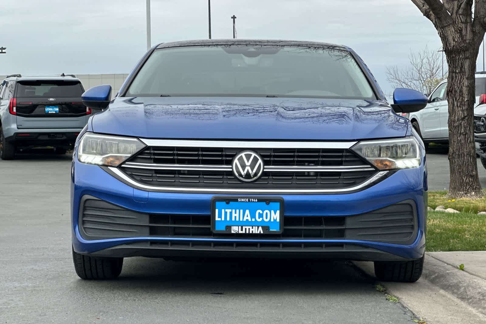 Thumbnail: 2022 Volkswagen Jetta - 10