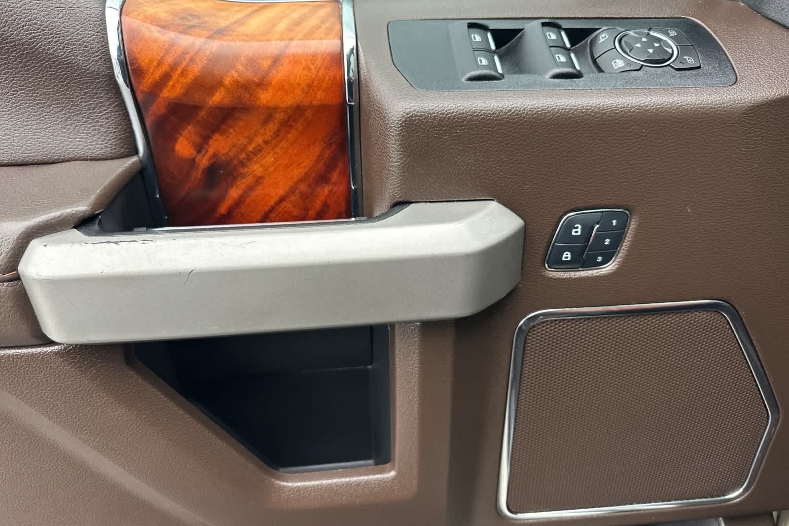 Thumbnail: 2018 Ford F-150 - 12