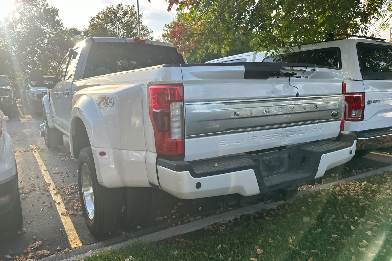 2019 Ford F-450 photo 3