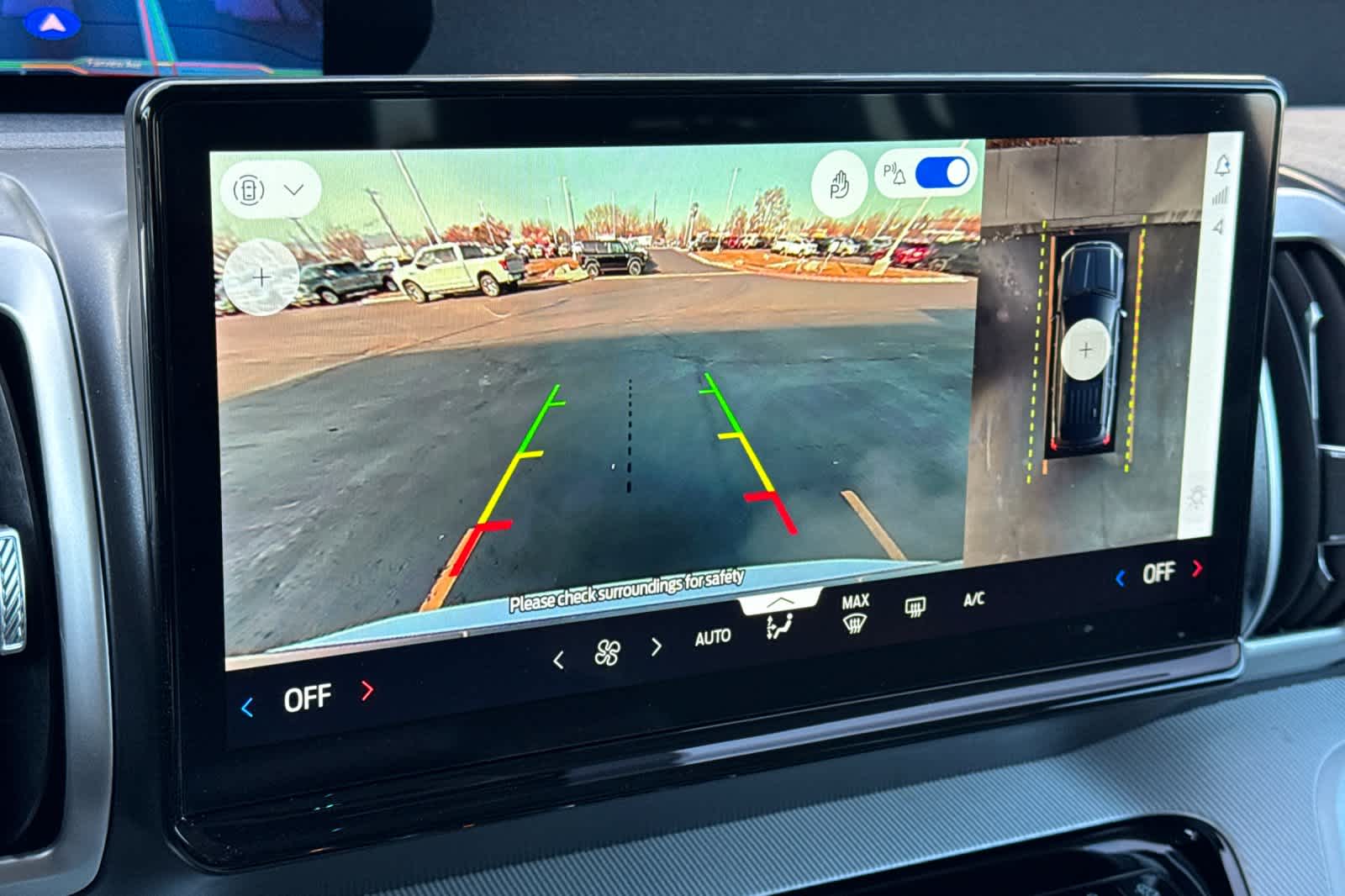 Thumbnail: 2025 Ford Expedition - 21