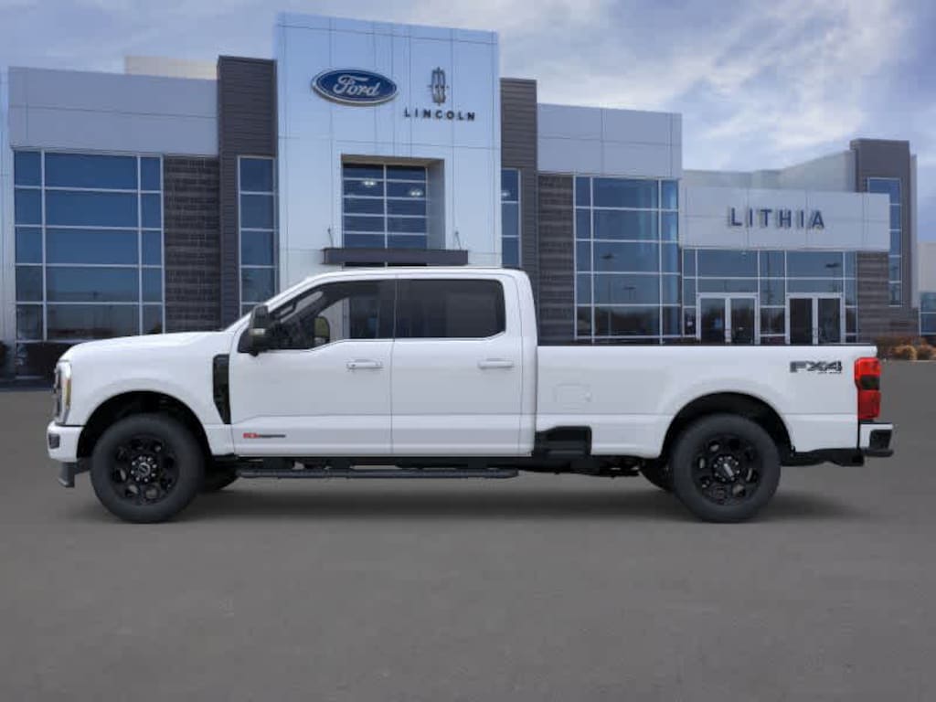 New 2026 Ford F-350 F-350 Lariat Truck Crew Cab