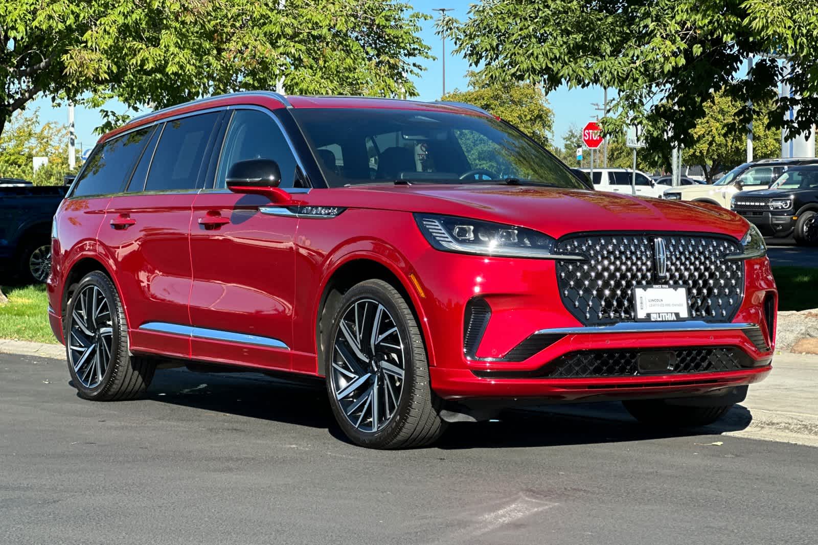 Thumbnail: 2025 Lincoln Aviator - 9