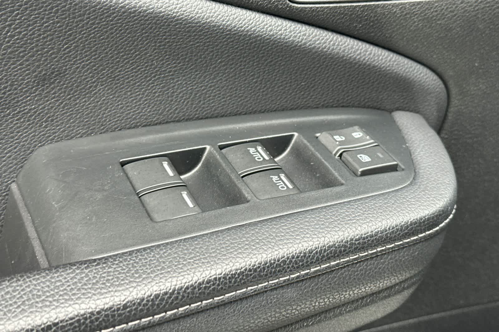 Thumbnail: 2022 Honda Passport - 13