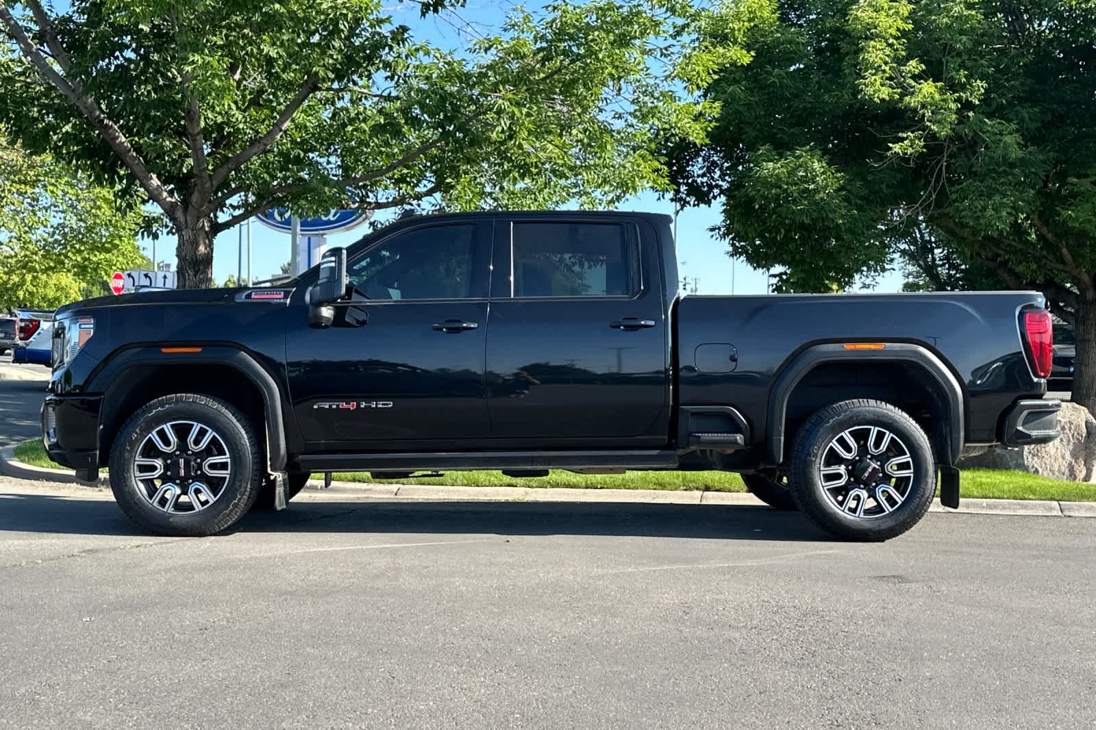 Thumbnail: 2023 GMC Sierra 3500 - 5
