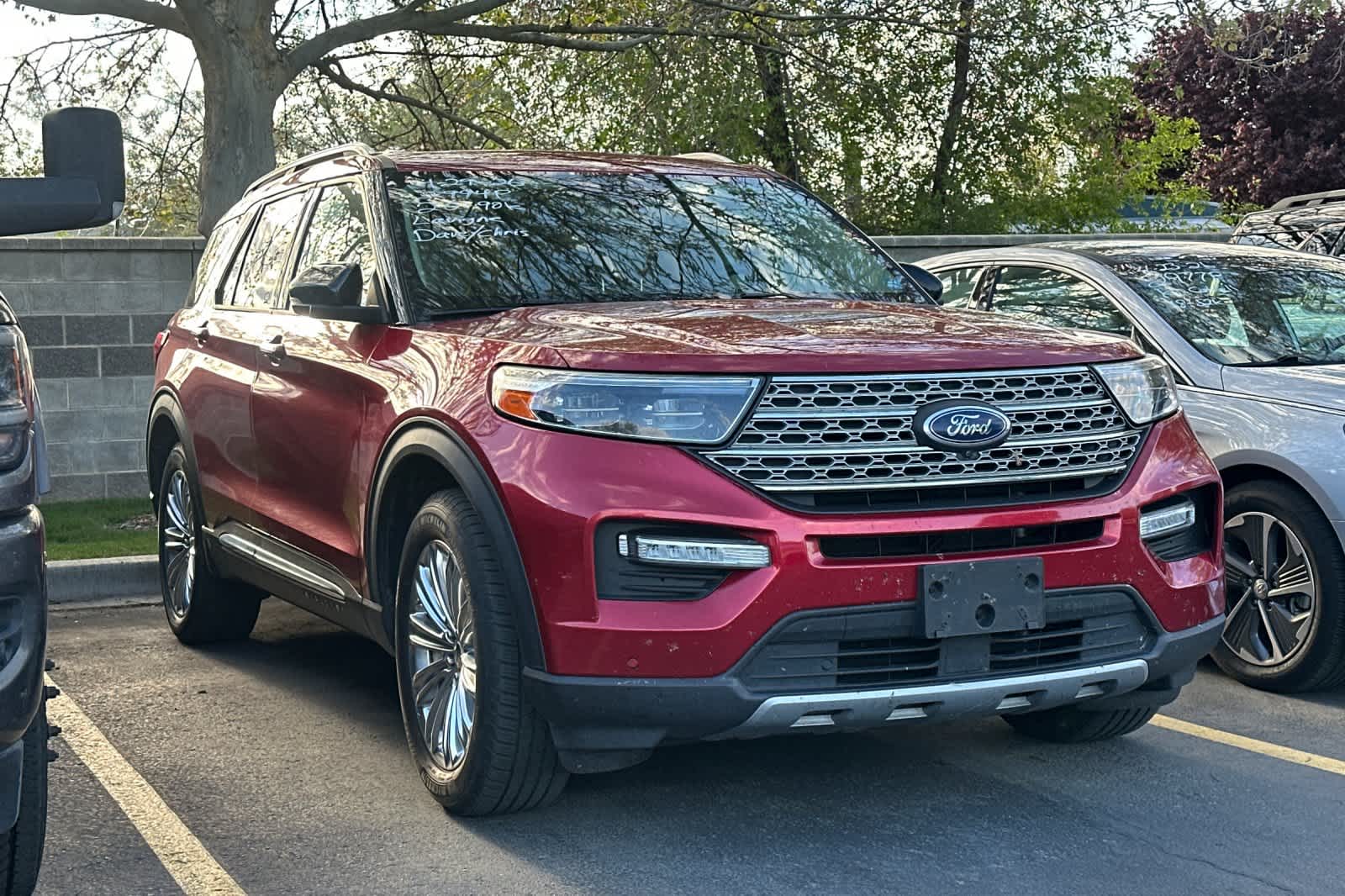 Thumbnail: 2020 Ford Explorer - 3