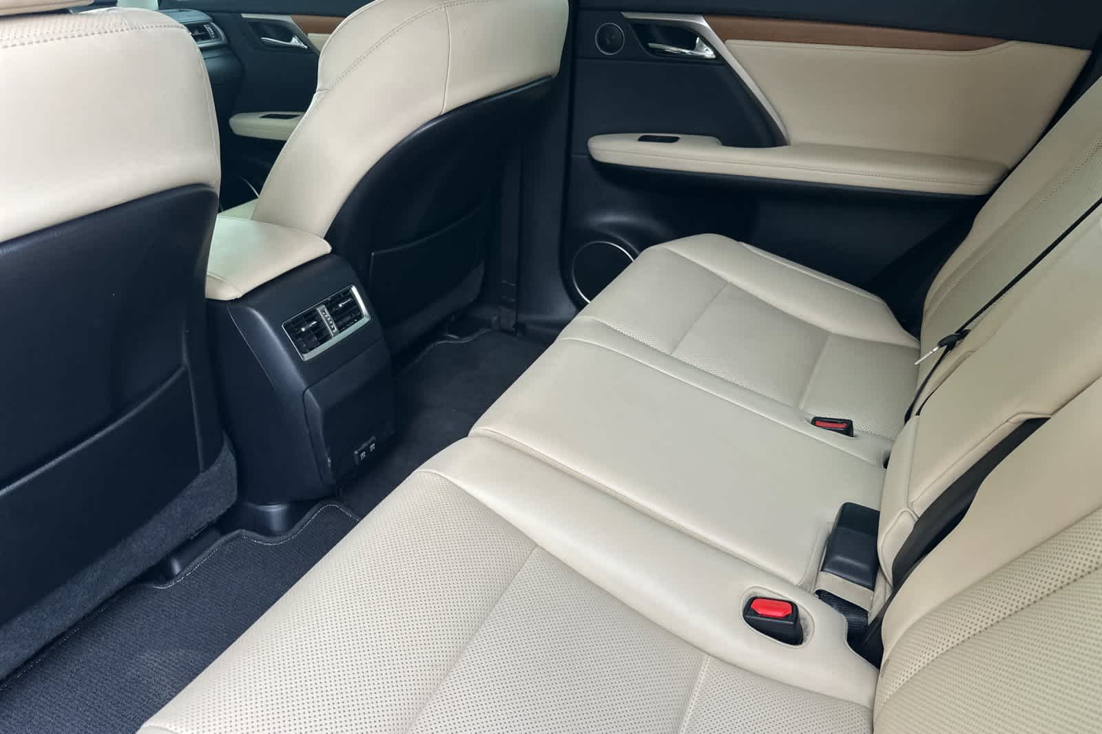 Thumbnail: 2022 Lexus RX - 4