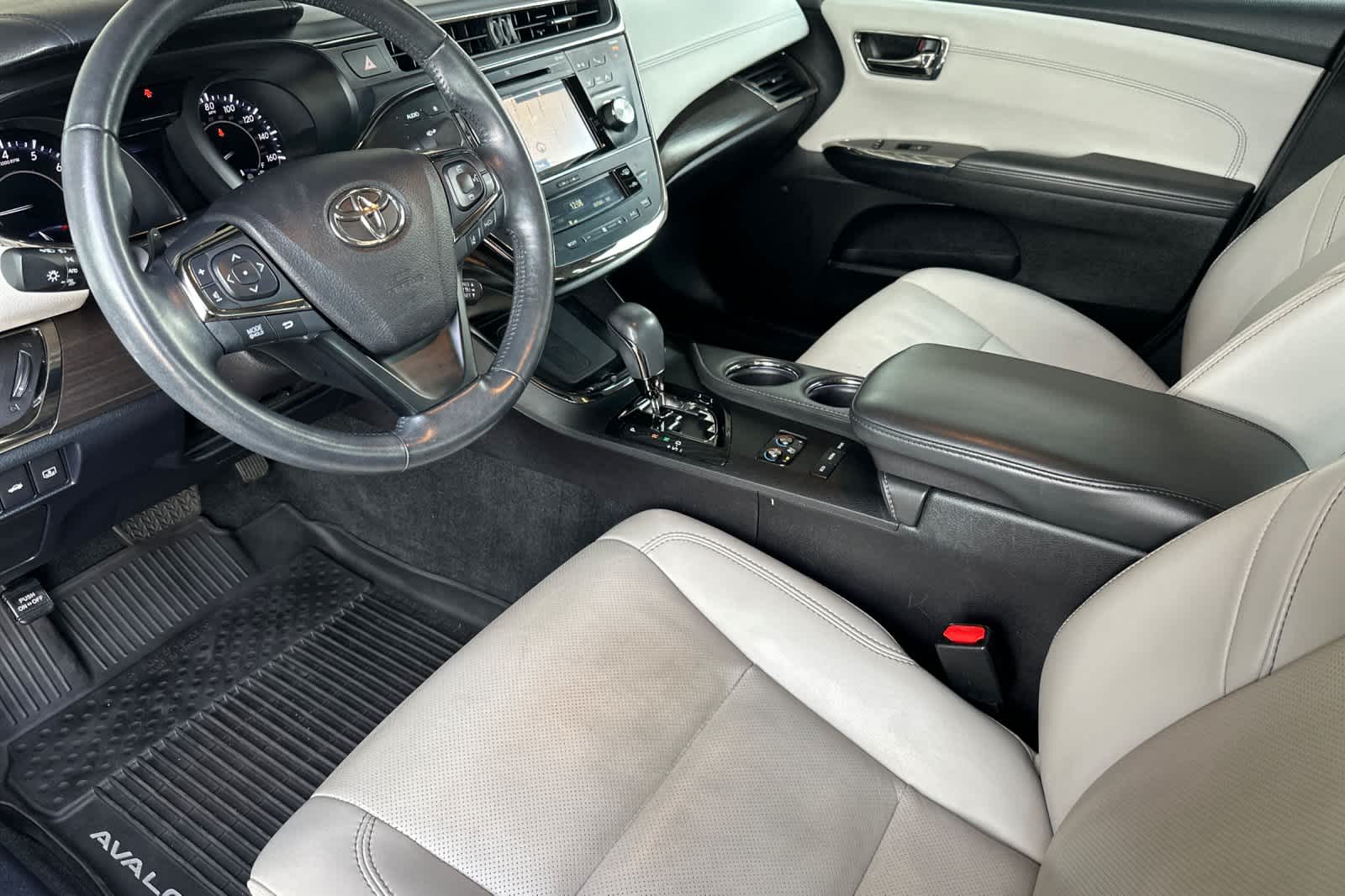 Thumbnail: 2017 Toyota Avalon - 11