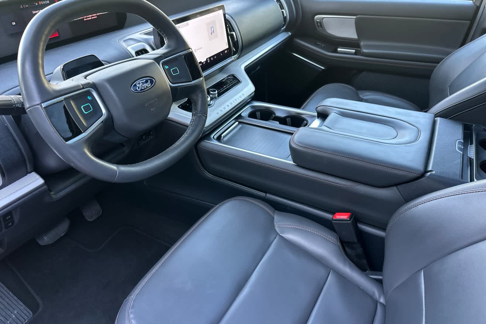 Thumbnail: 2025 Ford Expedition - 11