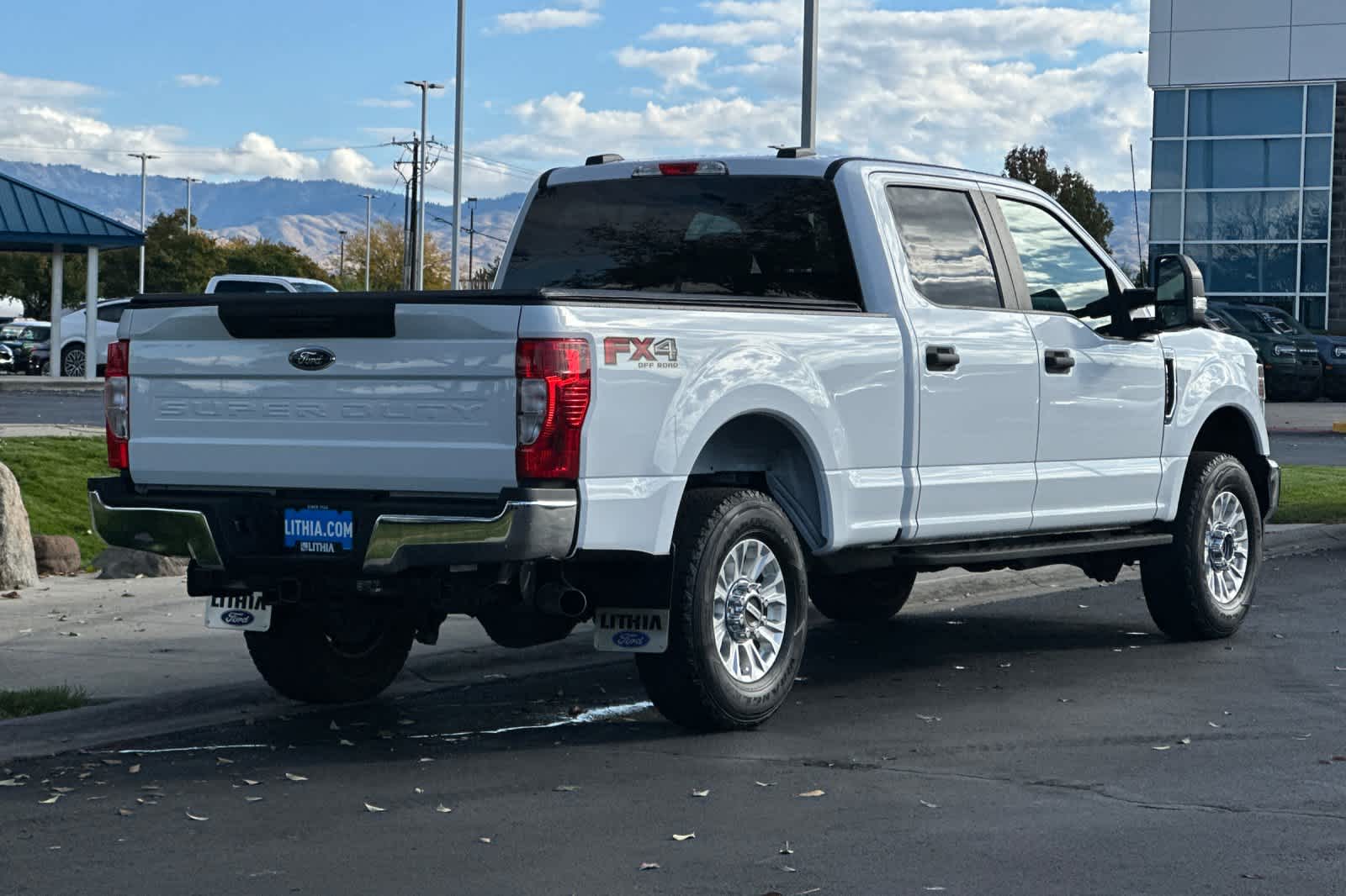 2022 Ford F-250 photo 2