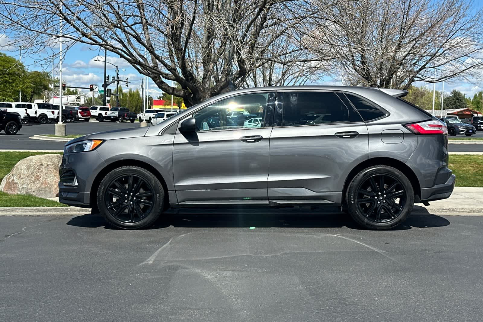 Thumbnail: 2022 Ford Edge - 5