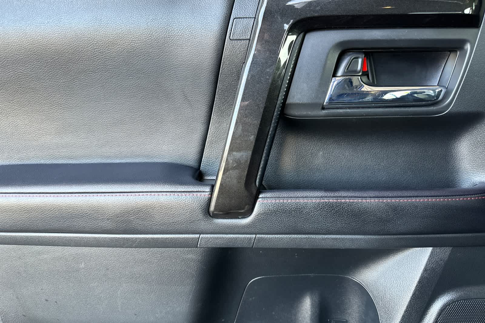 Thumbnail: 2022 Toyota 4Runner - 12