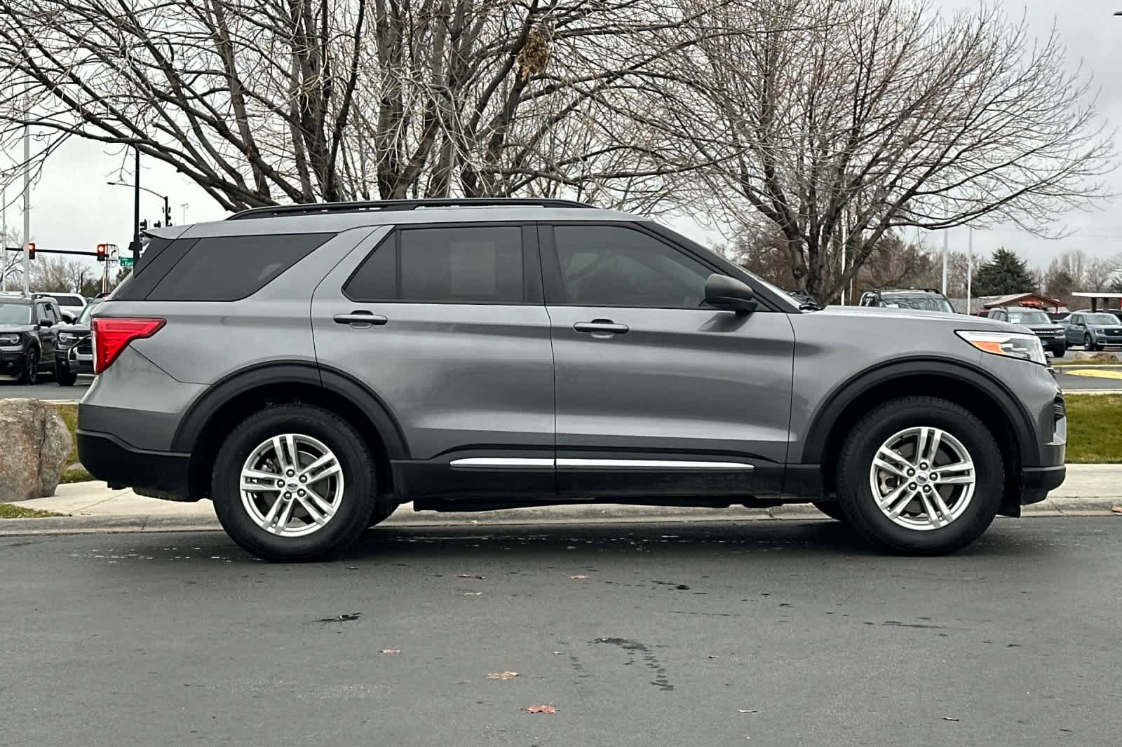 Thumbnail: 2022 Ford Explorer - 8