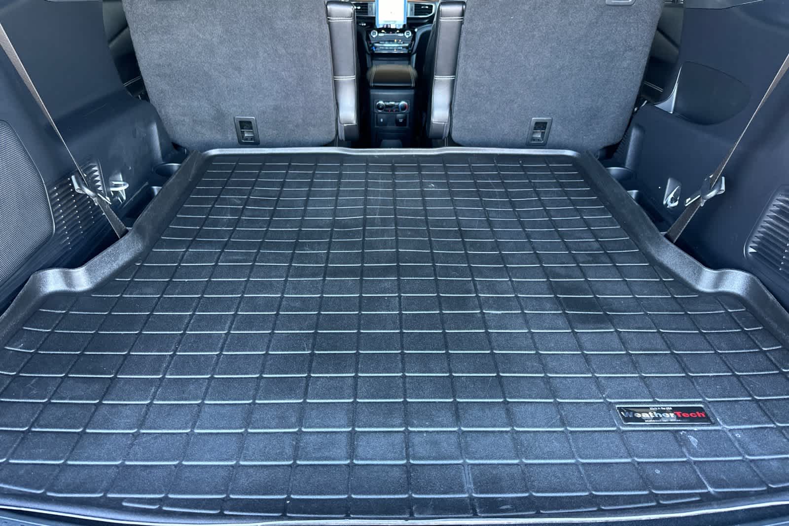 Thumbnail: 2023 Ford Explorer - 15