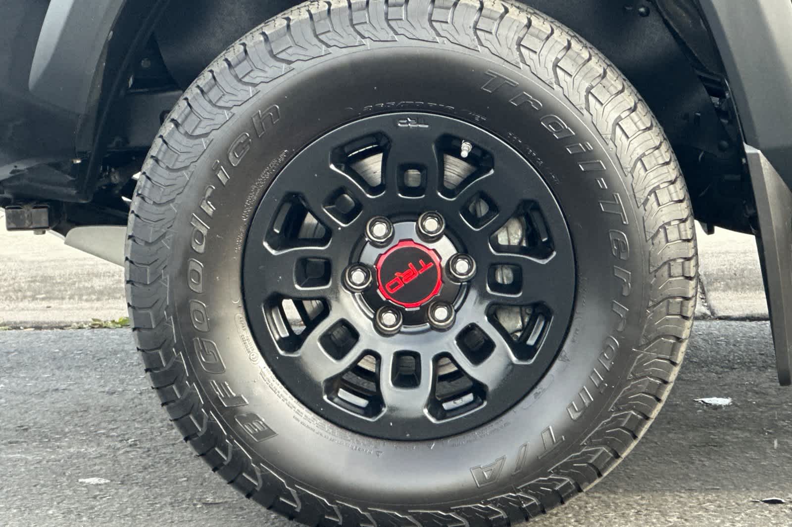 Thumbnail: 2019 Toyota Tacoma - 26