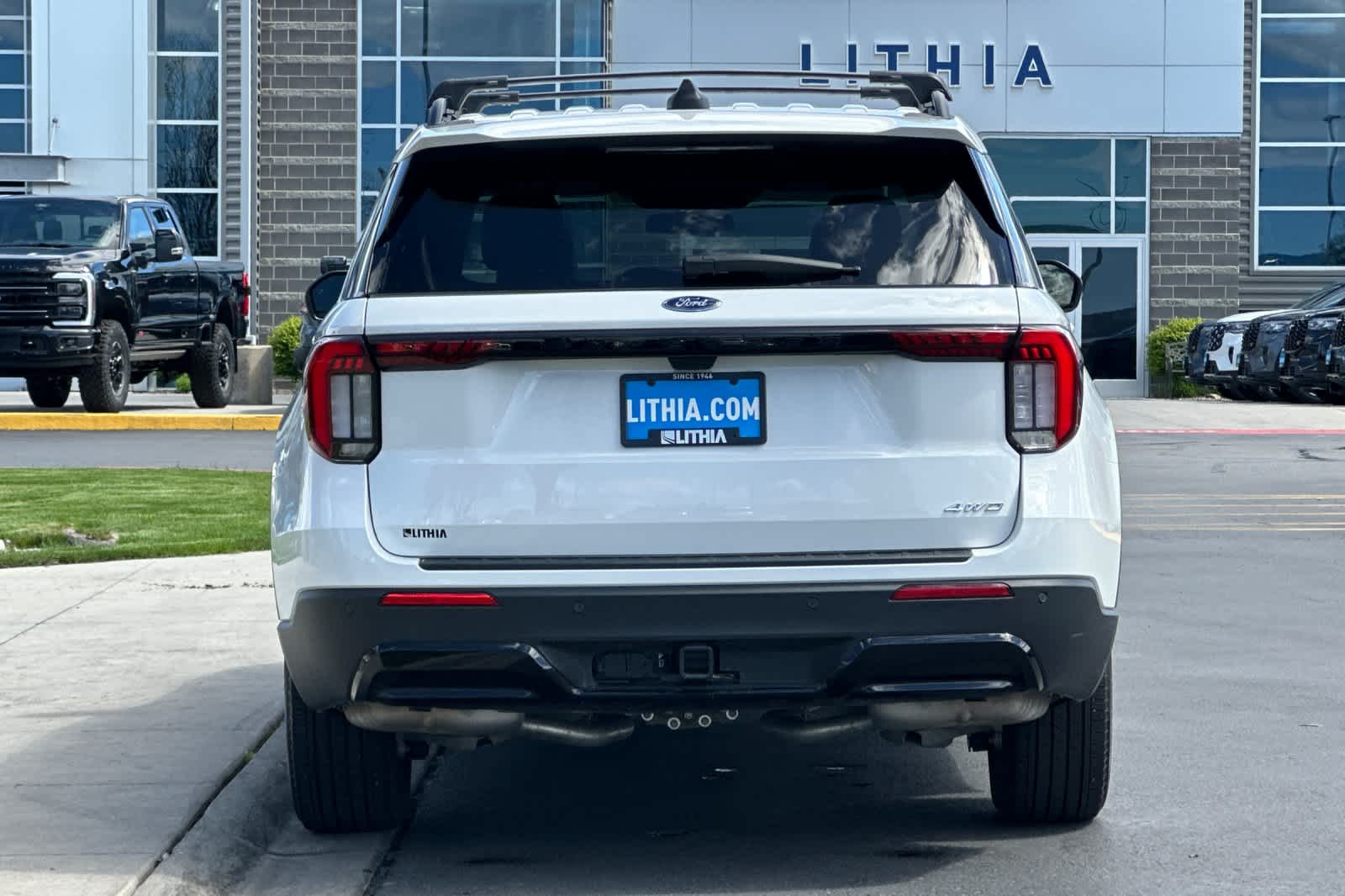 Thumbnail: 2025 Ford Explorer - 7