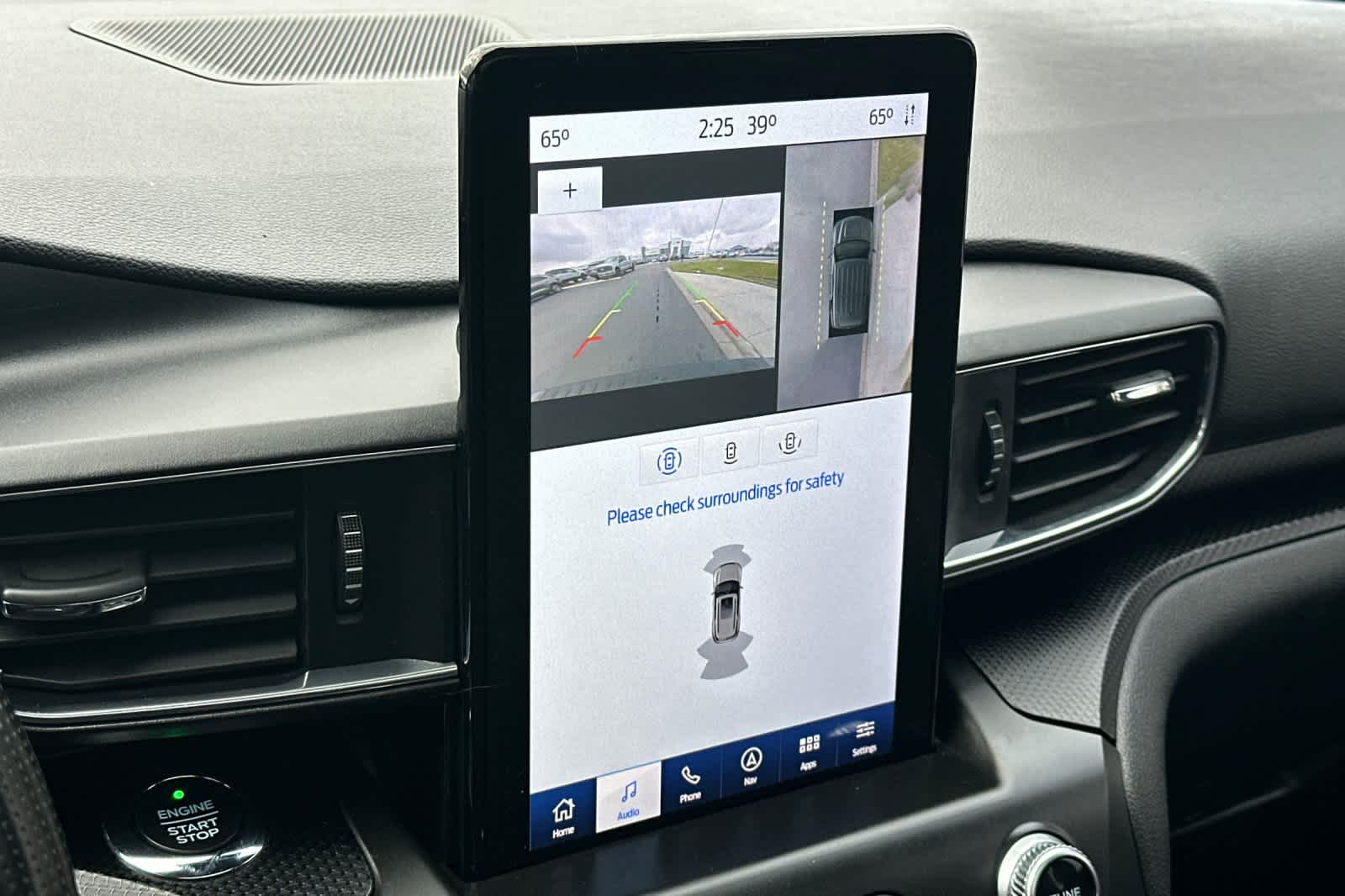 Thumbnail: 2020 Ford Explorer - 21