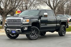 2019 GMC Sierra 2500HD Denali Truck Crew Cab