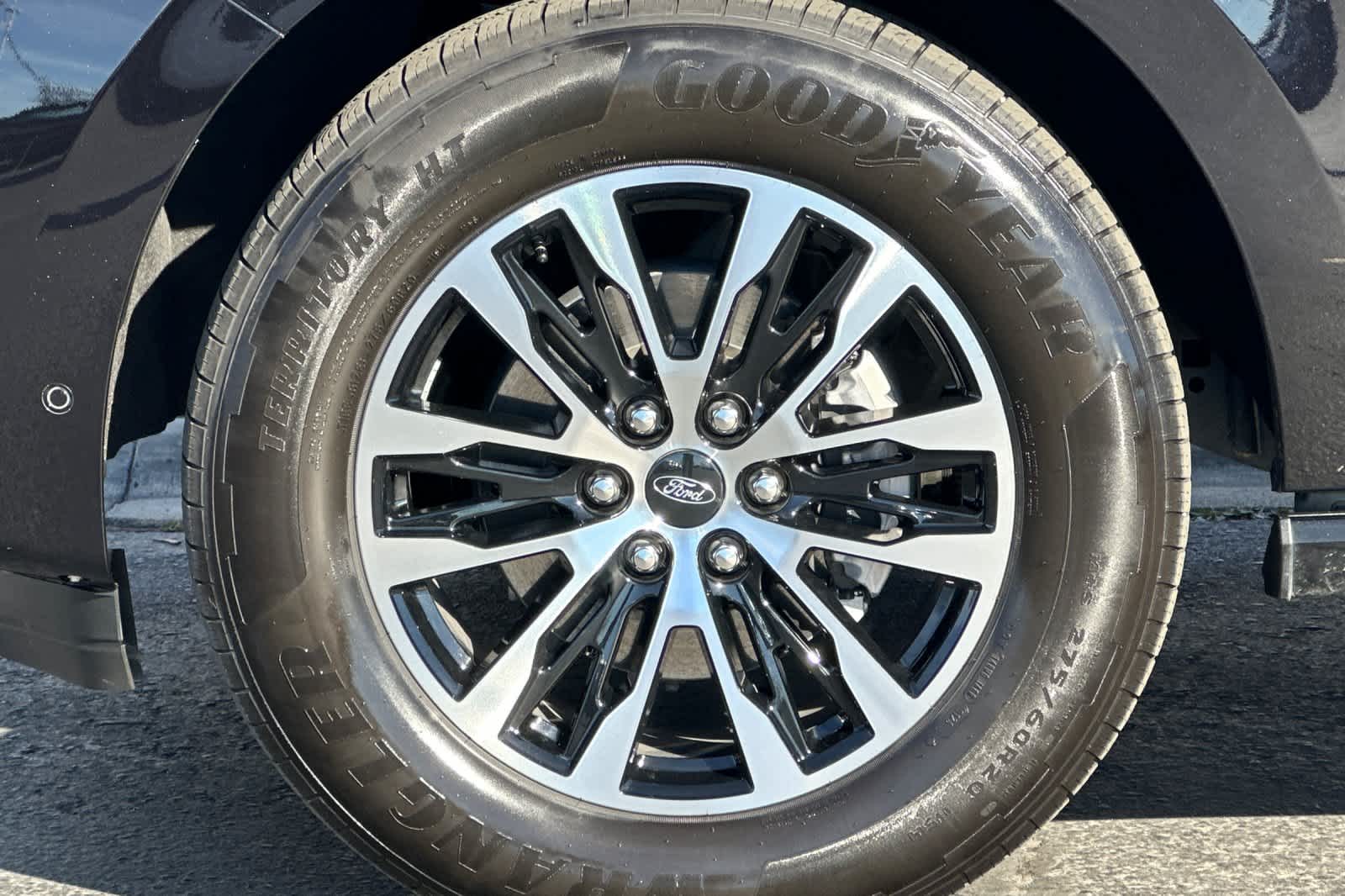 Thumbnail: 2025 Ford Expedition - 28