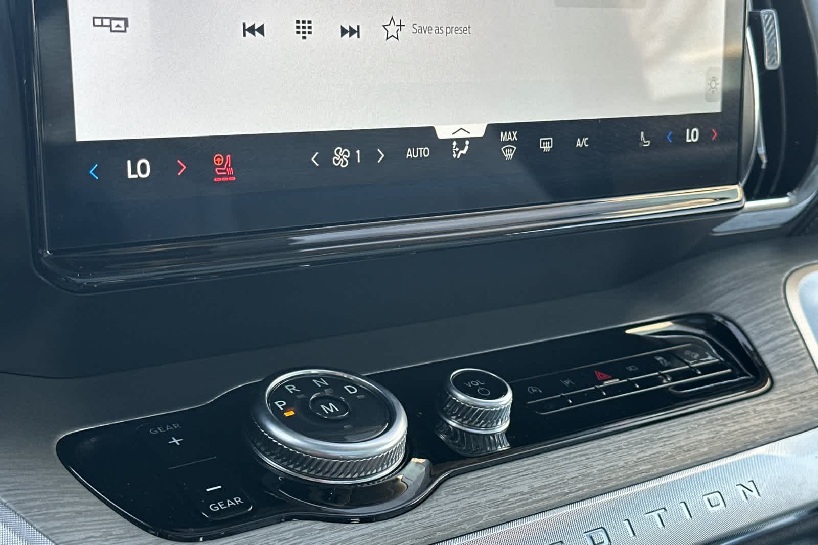 Thumbnail: 2025 Ford Expedition - 22