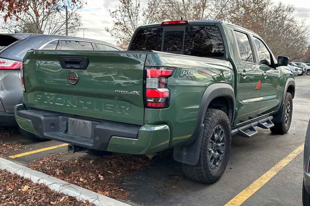 Used 2022 Nissan Frontier PRO-4X Truck Crew Cab