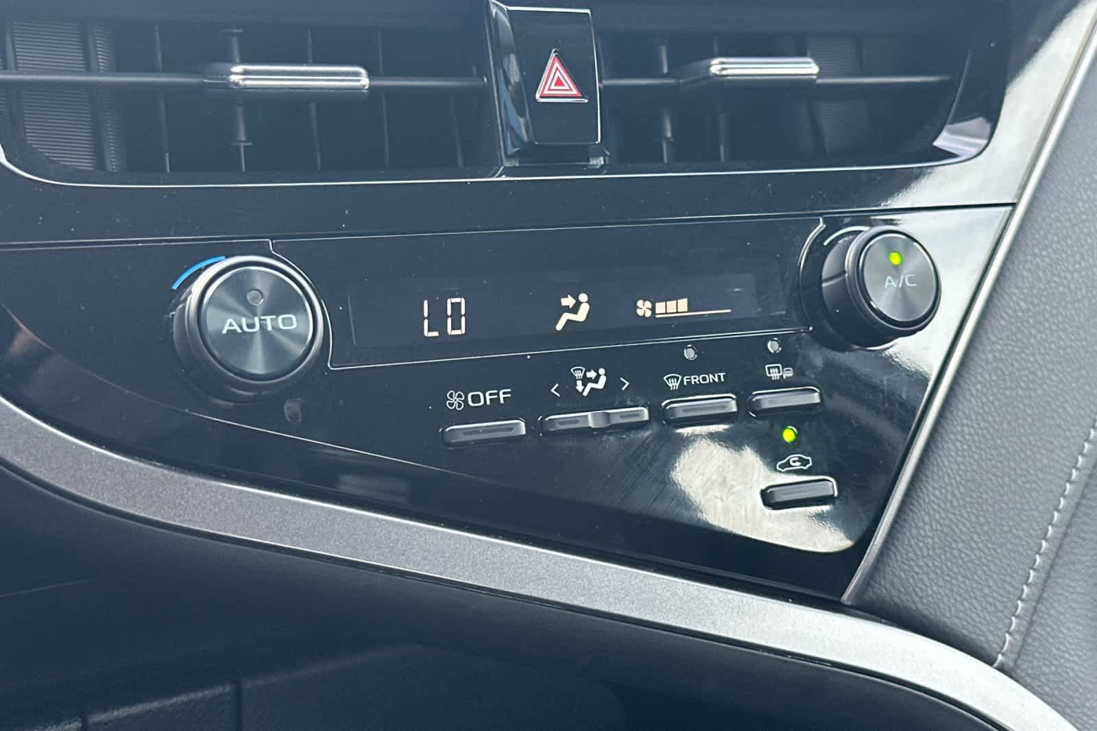 Thumbnail: 2024 Toyota Camry - 19